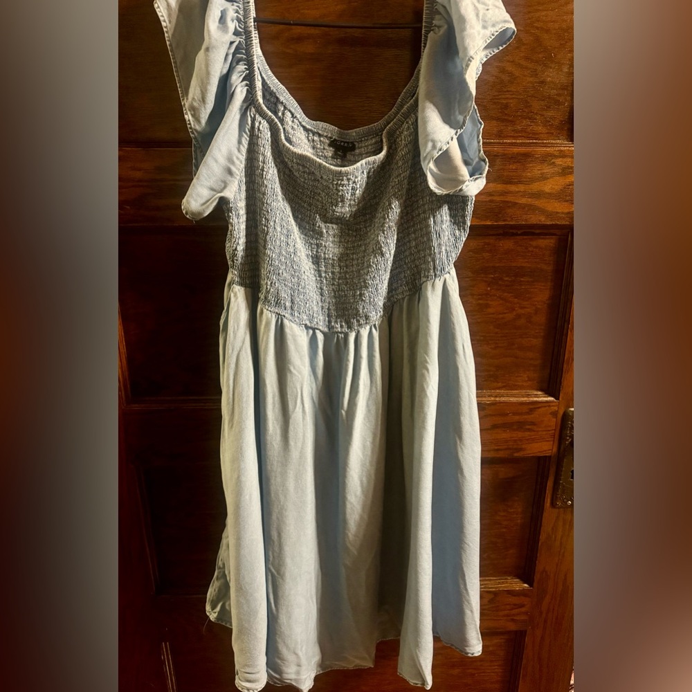 Torrid Denim Dress Off the Shoulder, Size 3, EUC